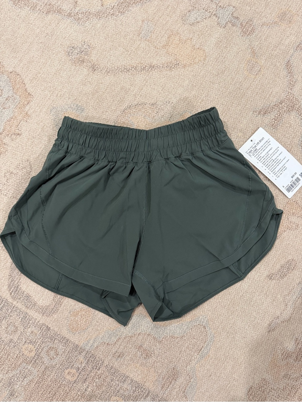 Lululemon Track that shorts